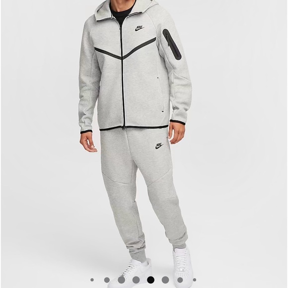 Nike Tech Fleece Pants Sm - Picture 5 of 5